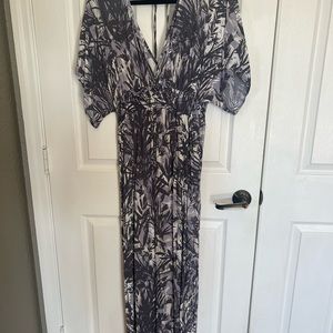 Maxi dress with elastic waist and tie back detail